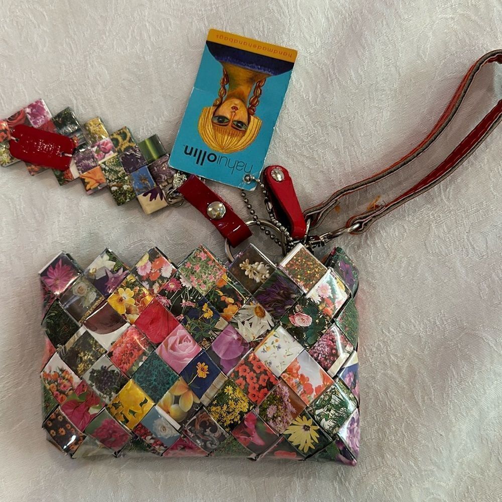 Nahui Ollin Candy Wrapper Multicolor Removable Strap Wristlet Wallet Keychain